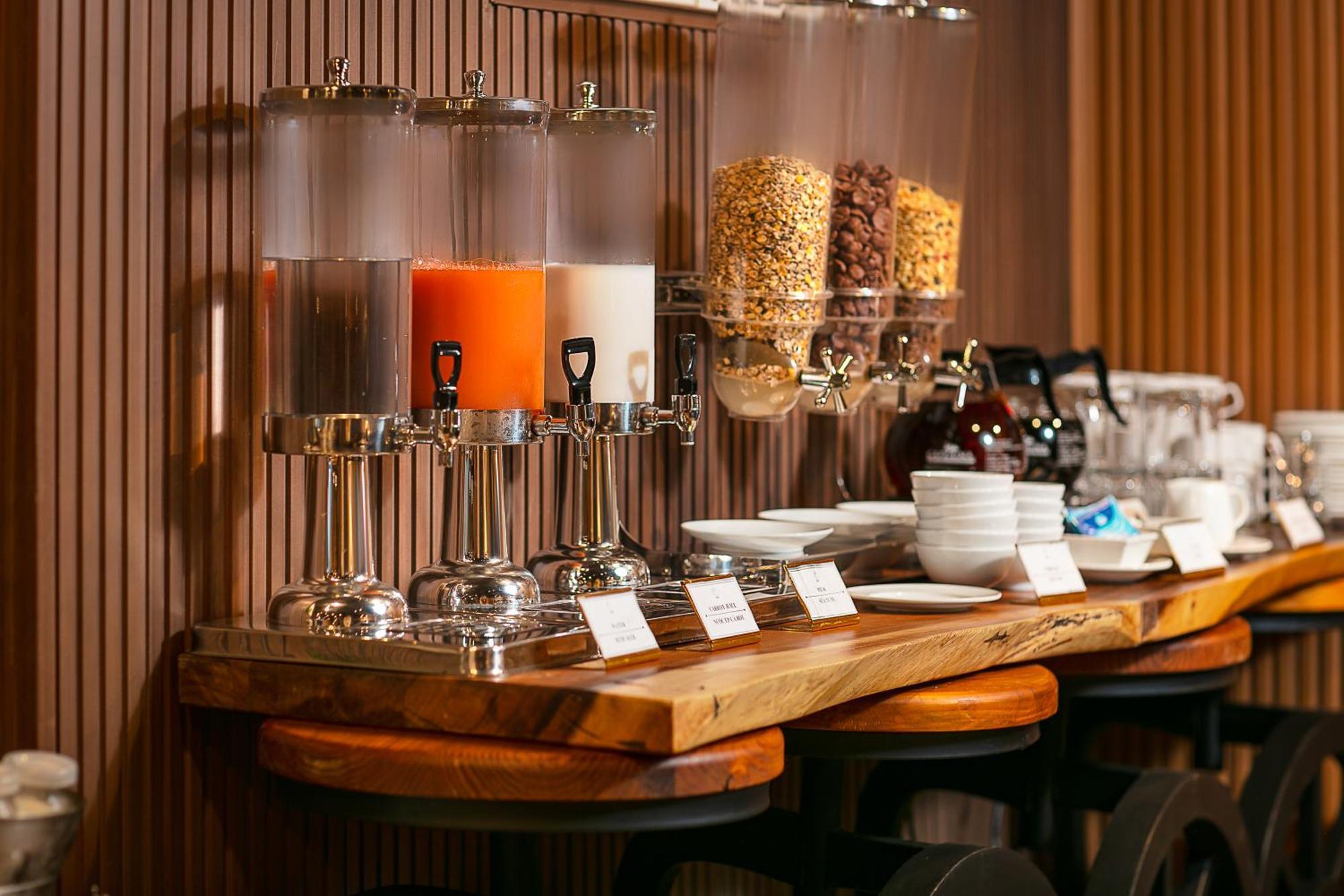 Nesta Saigon Hotel 4*