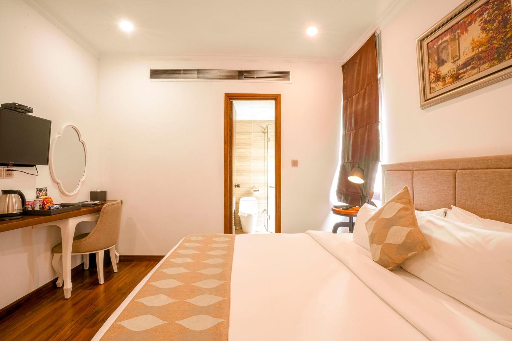 होटल Nesta Saigon 4*